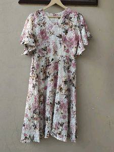 Floral Print Flutter Sleeve Midi Dress