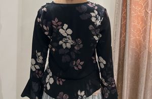 Elegant Floral Print V-Neck Blouse