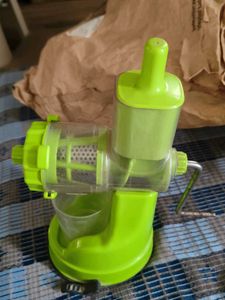 Manual Juicer