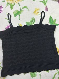 Chic Black Scalloped Knit Tank Top