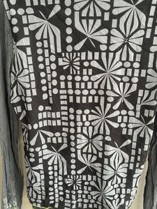 Stylish Graphic Print Long Sleeve Top