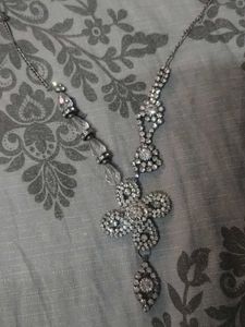 Sparkling Rhinestone Statement Necklace