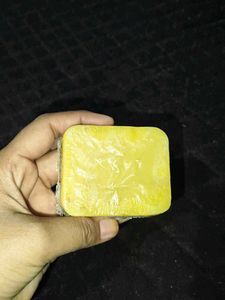 Char Sandalwood &amp; Saffron Magic Soap