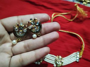 Exquisite Pearl Necklace &amp; Earring Set