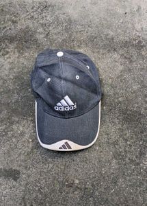 Adidas Baseball Cap 🧢
