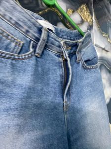 Blue Straight Fit Jeans For Women