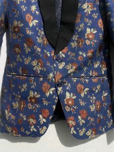 Men's Blue Floral Blazer