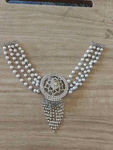 Hair Accessories Elegant Pearl & Crystal Statement