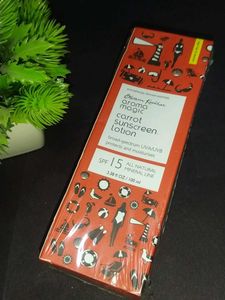Aroma Magic Carrot Sunscreen Lotion
