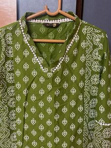 Vibrant Green Printed Kurta