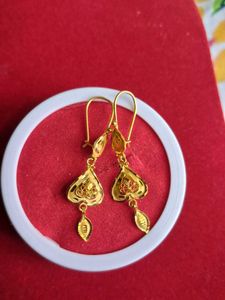Elegant Gold Dangle Earrings