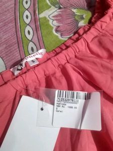 Women's Top