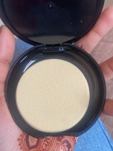 Lakme Unreal Dual Cover Powder
