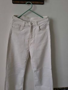 White Wide Leg Jeans NEW❤️
