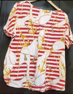 Red 🔴 Printed Top For Girl Or Women 40 Bust