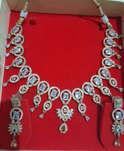 Exquisite Cubic Zirconia Necklace Set