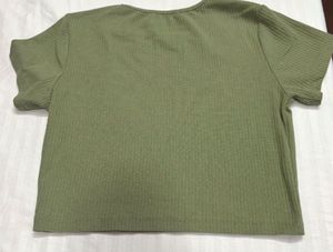 Ribbed Green Cropped Tee