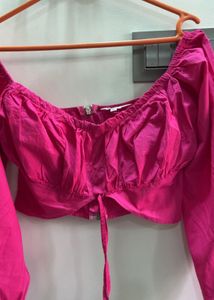 Baesic Vibrant Pink Crop Top