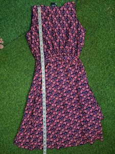 Navy Blue &amp; Pink Leaf Print Dress
