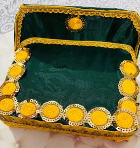 Laddu Gopal Fancy Sinhasan Size,4,5,6,7,8