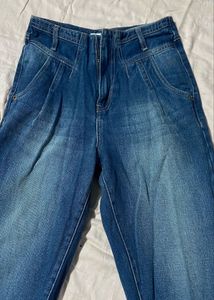 Vintage High-Waisted Denim Jeans