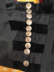 Black Button Vintage Detail Top