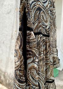 Chic Paisley Print Tiered Dress