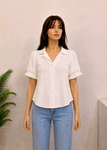 Chic Textured White Button-Up Blouse