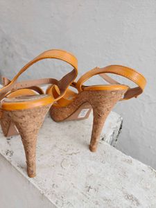 Inc 5 New UK 4 Stylish Tan Cork Platform Heels