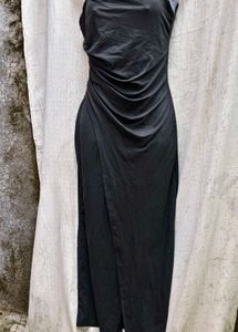 Elegant Black Midi Dress