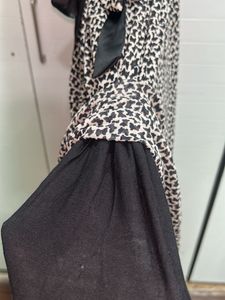 Chic Black &amp; White Print Dress with Belt