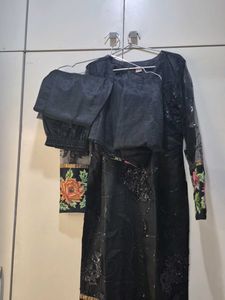 Black Embellished Kurta