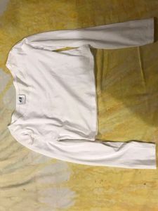 H&M White Long Sleeve Crop Top