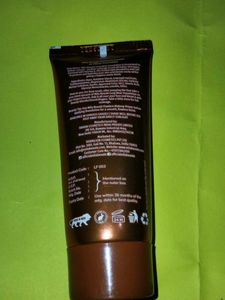 MILA BEAUTE Foundation