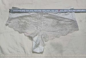 🖤 White Lace Briefs