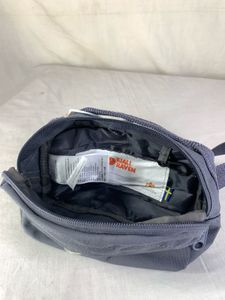 Fjallraven Kanken Hip Pack – Graphite Grey