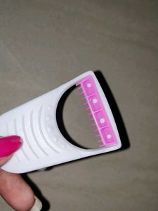 Hair removal stone and razer work like a Dtan
