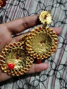 Stunning Gold-Plated Red Stone Jewellery Set