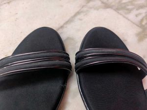 black Walkway women's open-toe slingback sandals