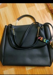2 Handbags, Lip Liner, Contour Palette