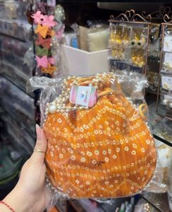 Elegant Potli Bag with Pearl Handle (any1)