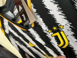 Di maria 2023Juventus set farewell football jersey