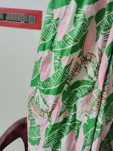 243. Ethenic long skirt