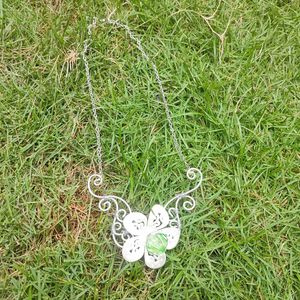 Enchanted Faerie Garden Necklace 🧚‍♀️🌸🌿
