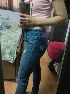 GS Jeans 3 Buttons Skinny Mildly Distressed