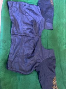 Teal Green Saree With Navy Blue Blouse