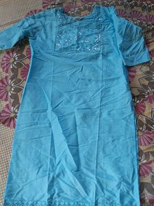 Kurti L Size . I No One Time Used . I Trying Used But No Time . Good Condition.