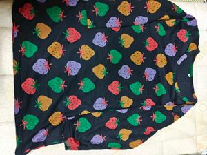 New Strawberry Print Tshirt