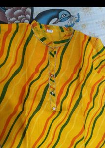 kota doriya Yellow Striped Kurta
