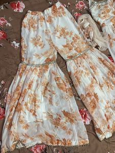 Floral Print Kurta Set with Dupatta